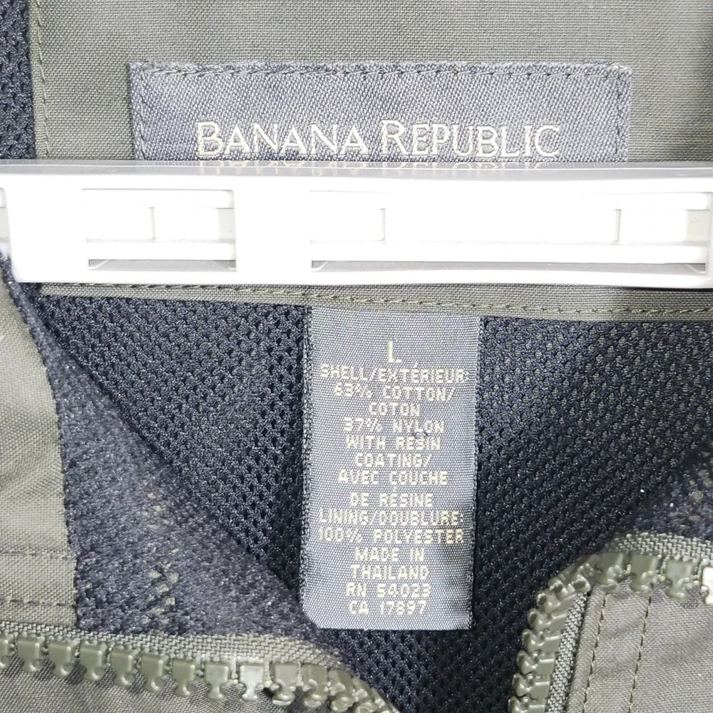 Banana Republic‎ Mens Safari Hunt Vest Large Green Resin Coat Cotton Nylon Cargo